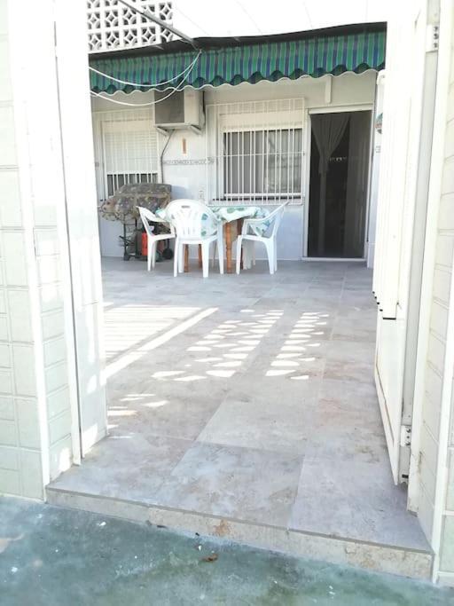 Apto Con Terraza Y 2 Dormitorios. 600 Megas Wifi. Santa Pola Ngoại thất bức ảnh
